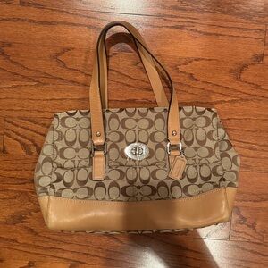 Authentic Coach Pocketbook